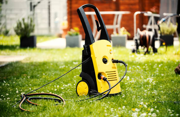 Best Animal Enclosure Cleaning  in Mena, AR